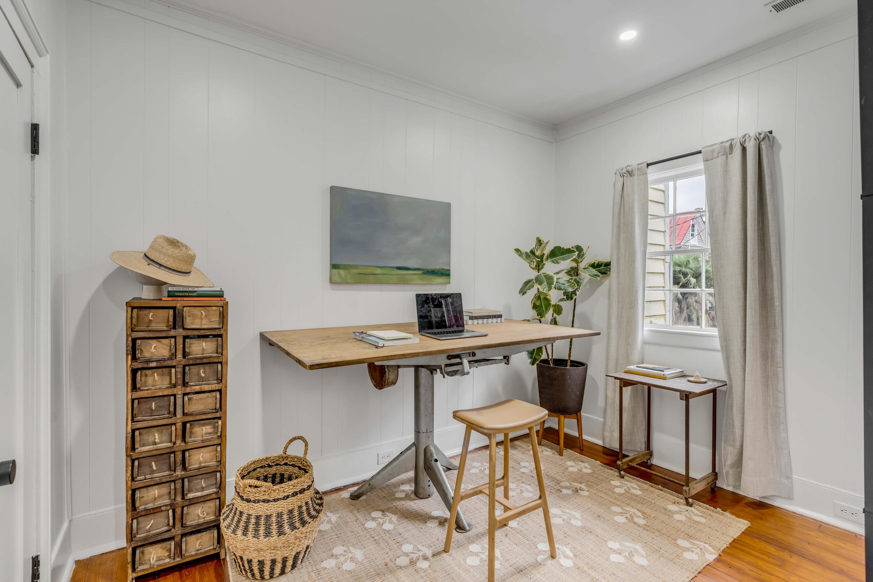 9 Franklin Street Unit: E