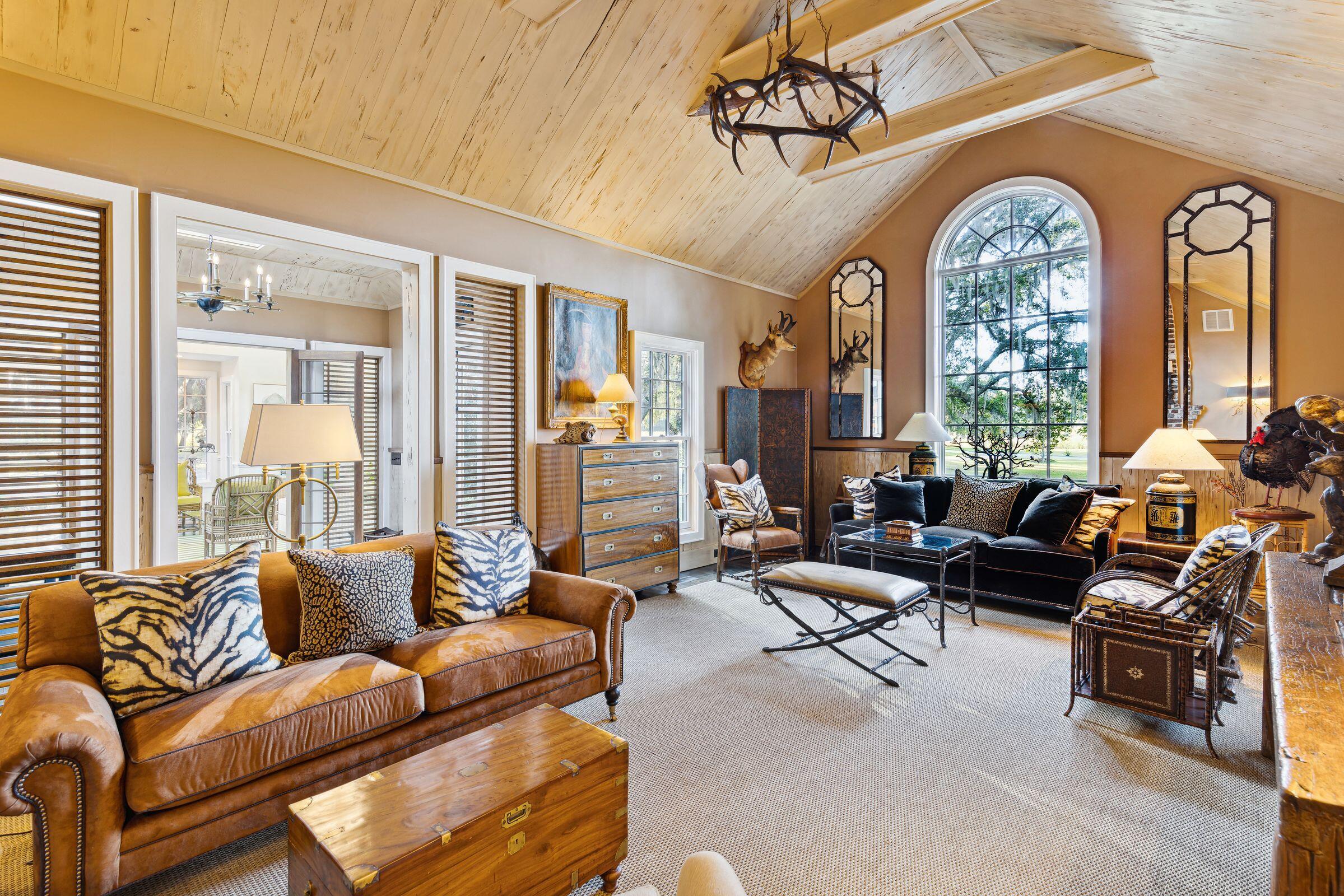 4285 Clover Hill Road