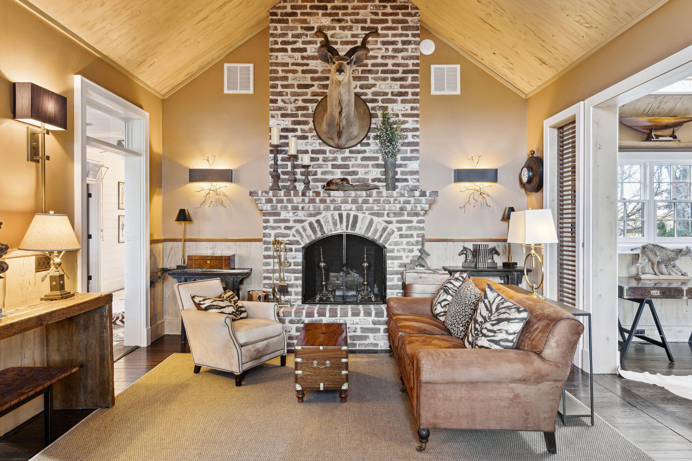 4285 Clover Hill Road