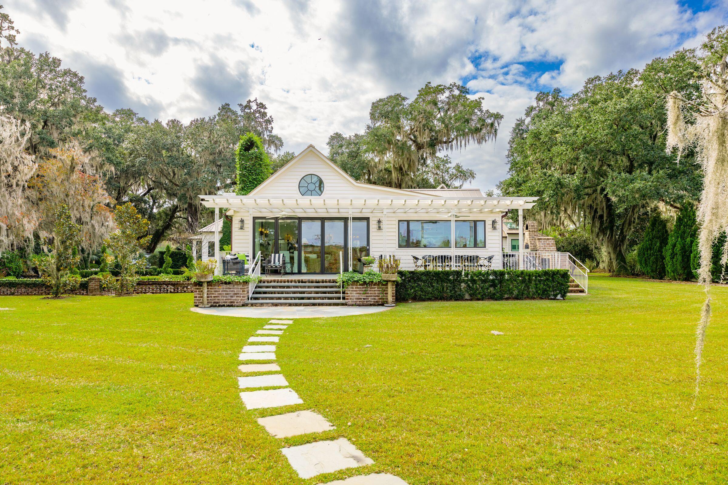 4285 Clover Hill Road