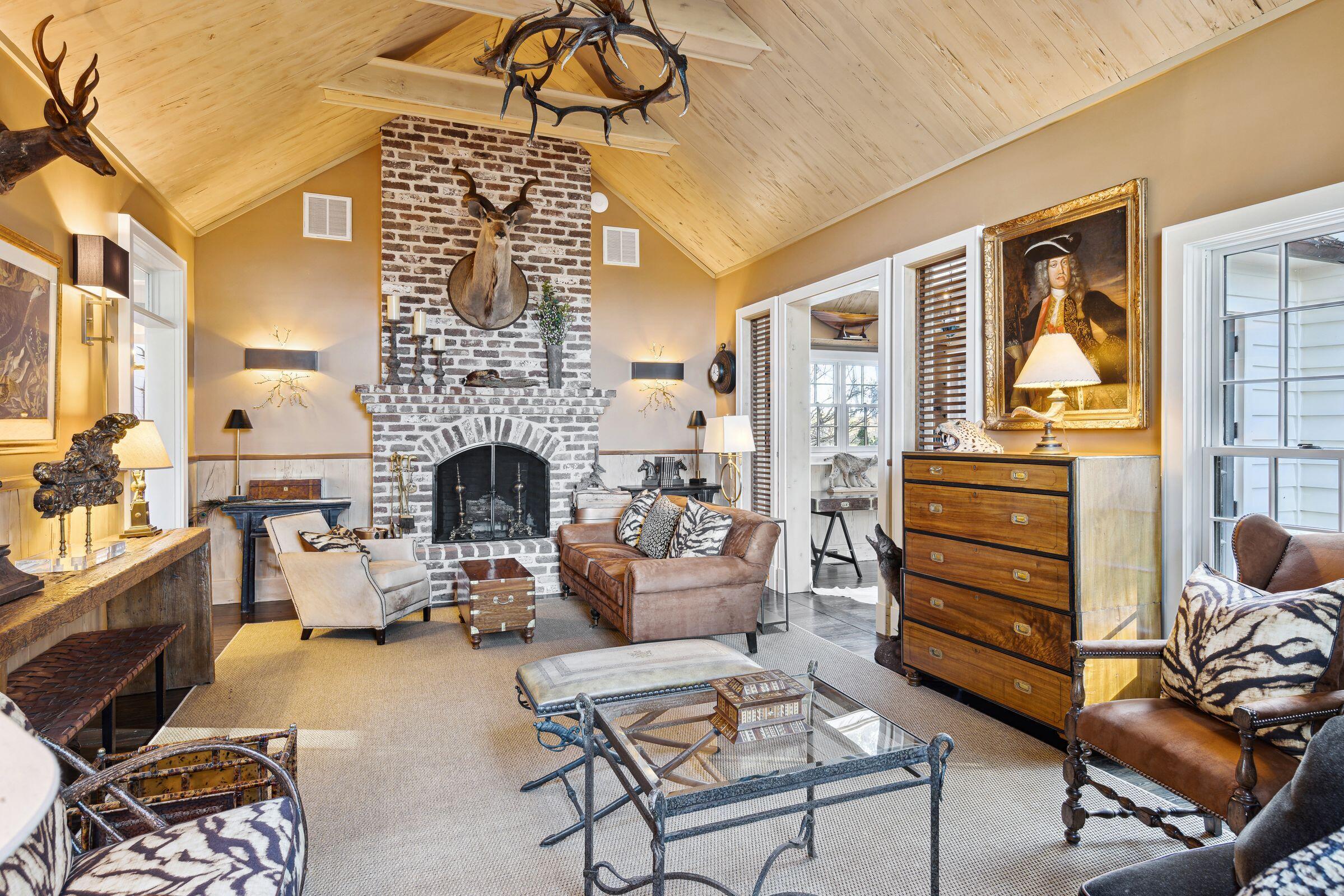 4285 Clover Hill Road