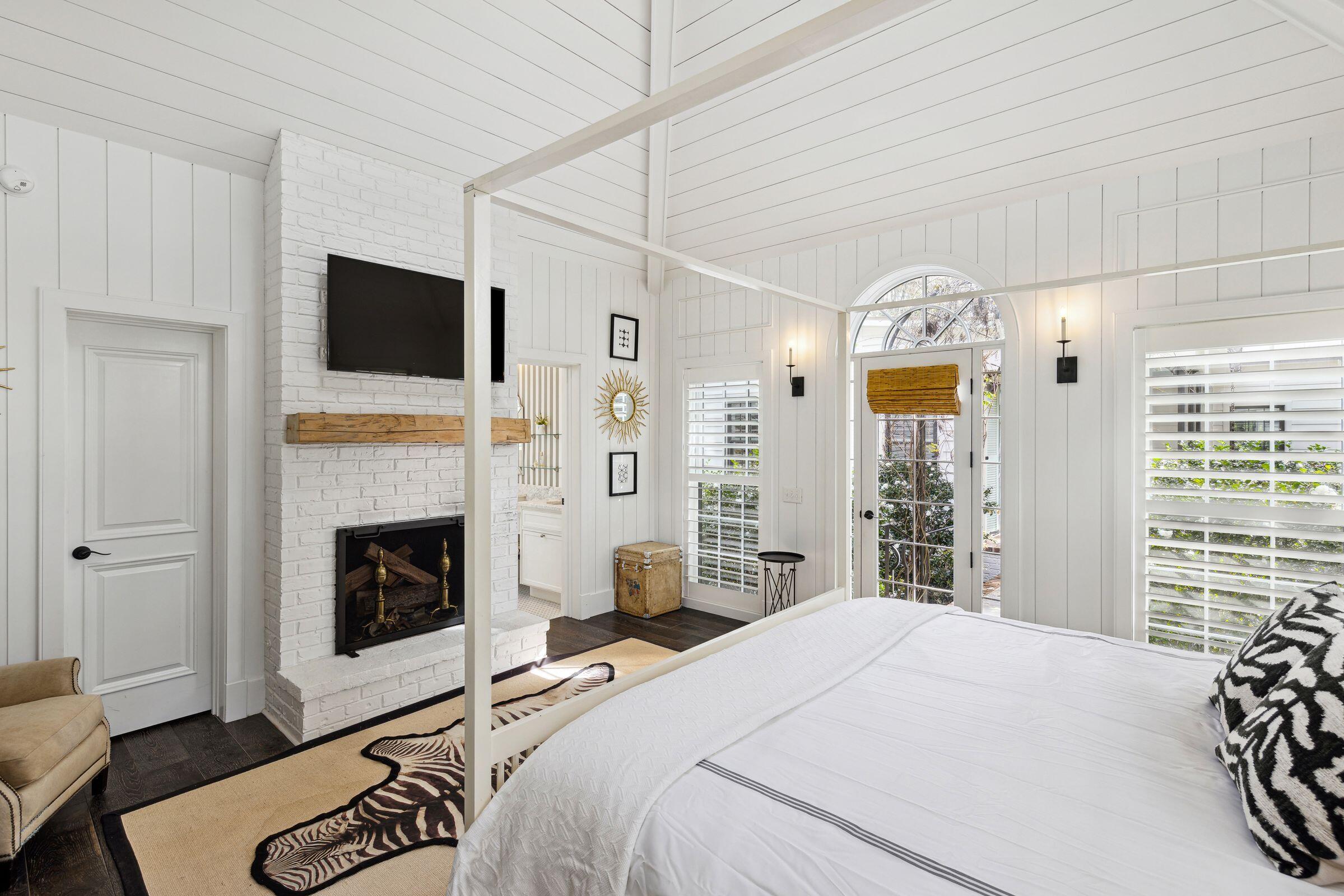 4285 Clover Hill Road