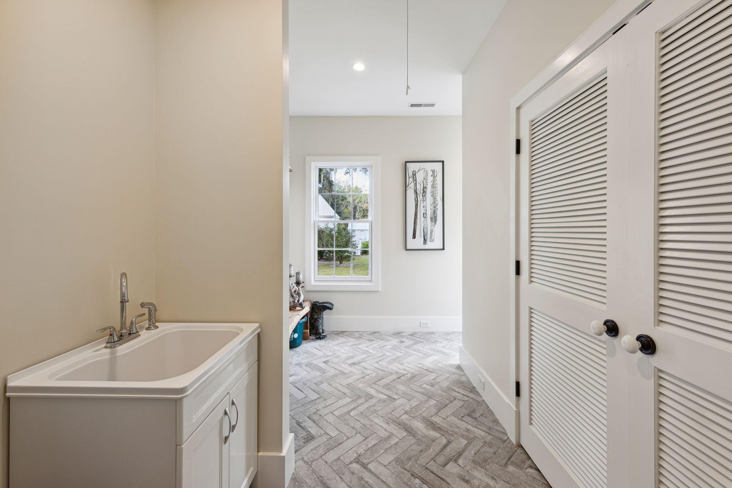 4285 Clover Hill Road