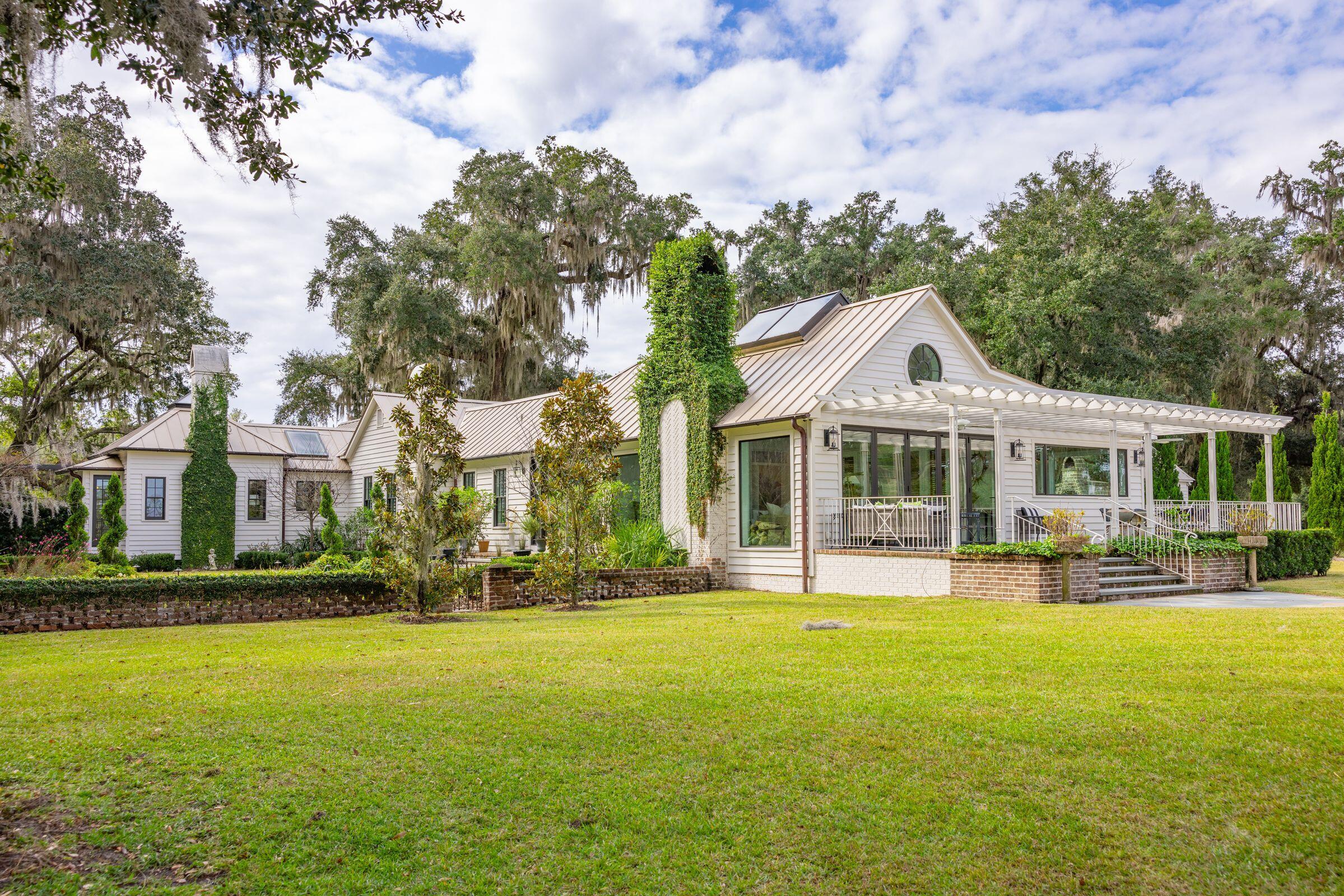 4285 Clover Hill Road