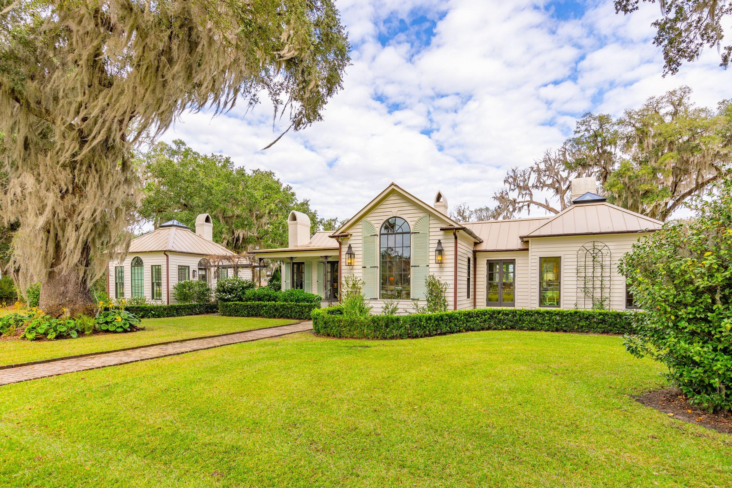 4285 Clover Hill Road