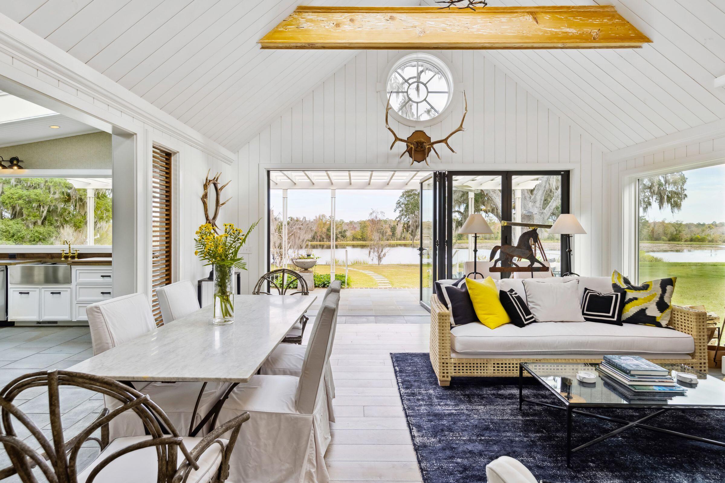 4285 Clover Hill Road