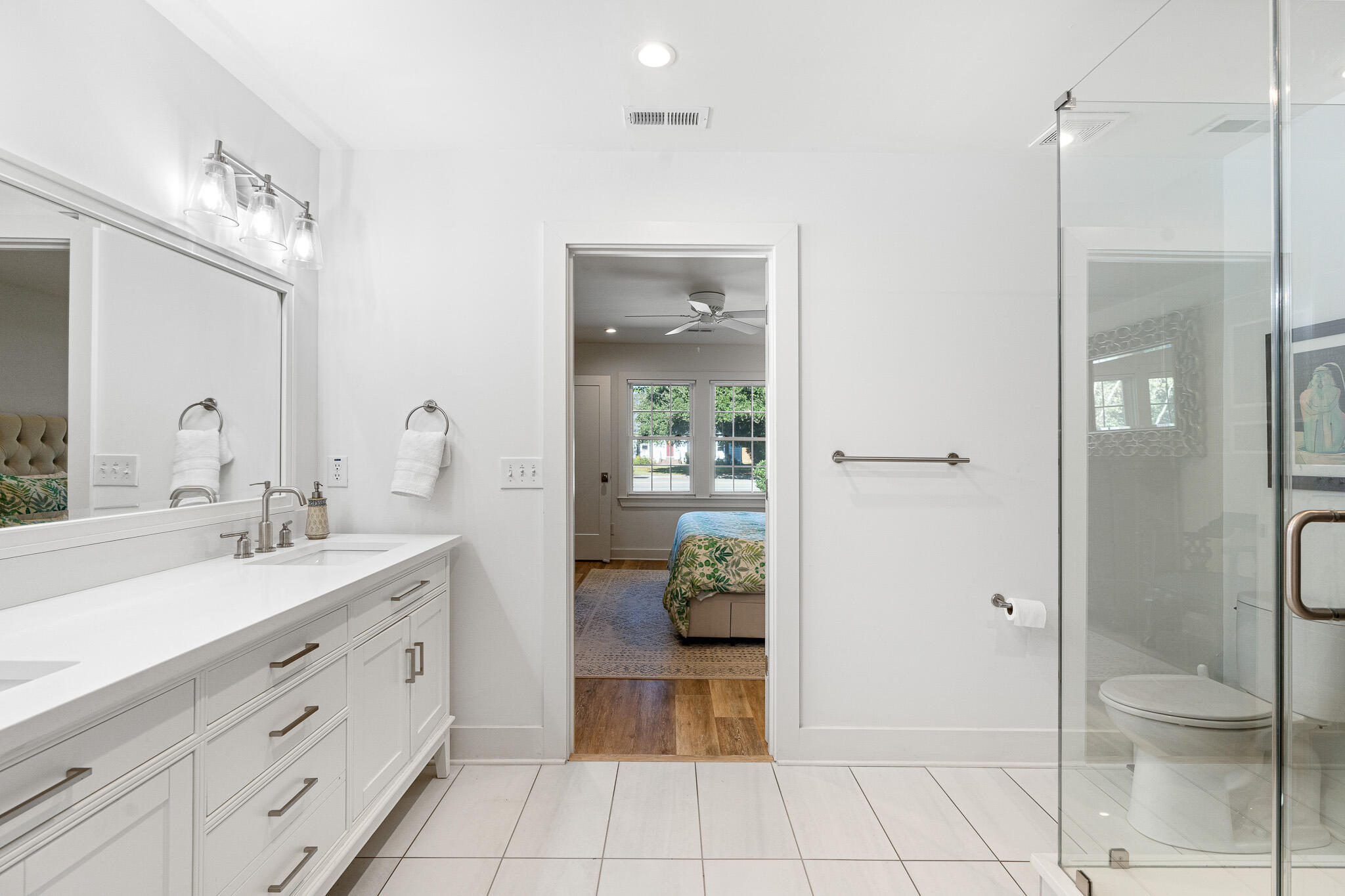 825 Harbor View Road