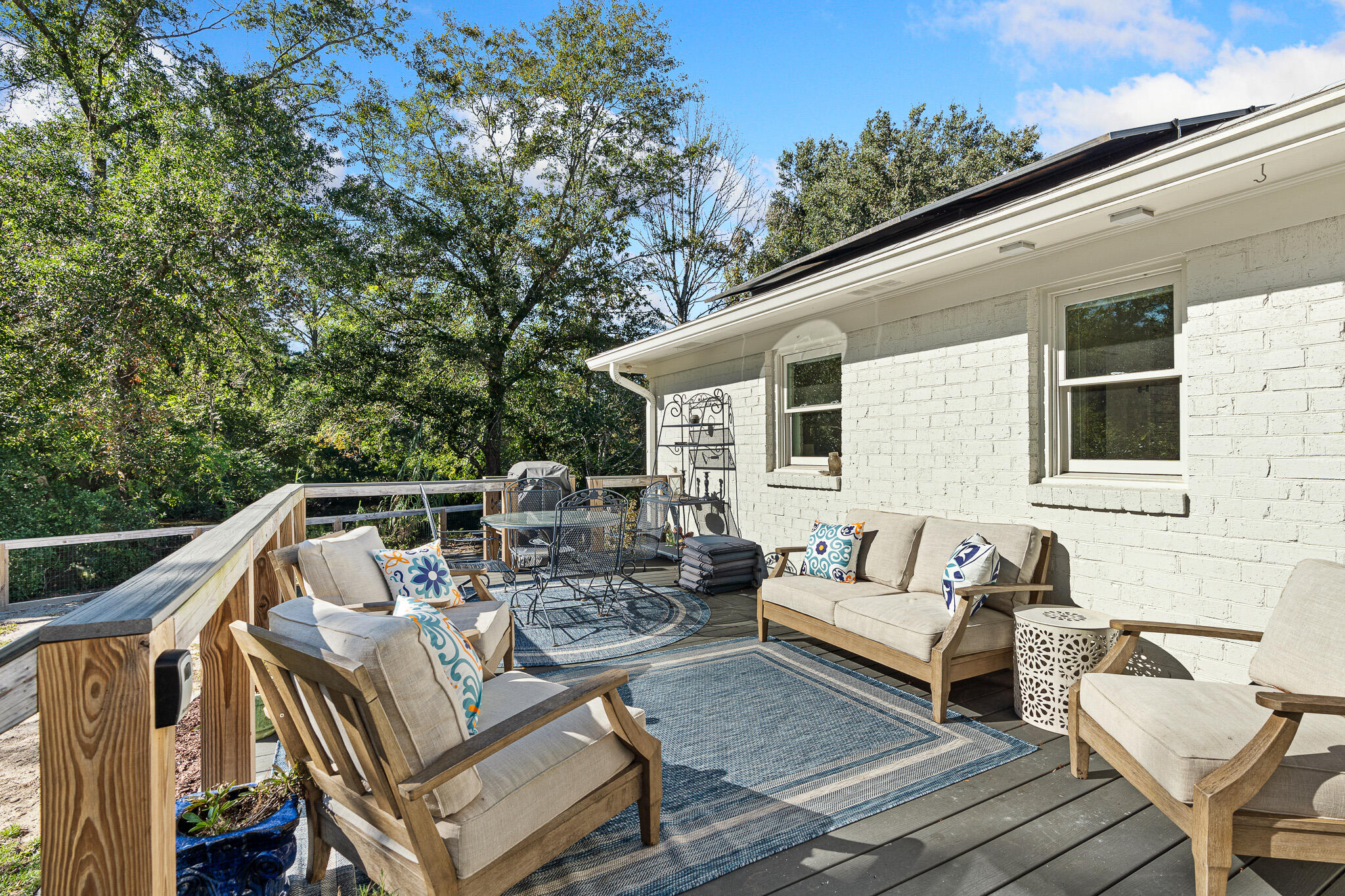 825 Harbor View Road