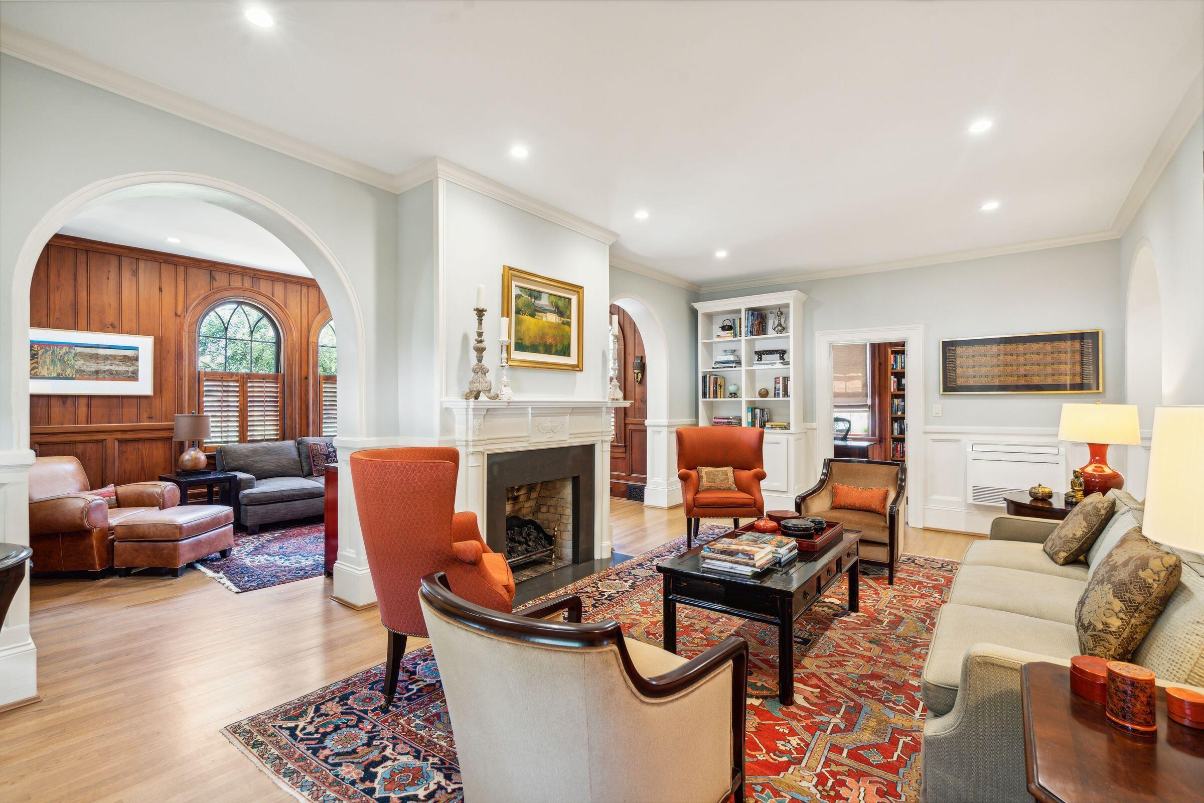 149 S Battery Street