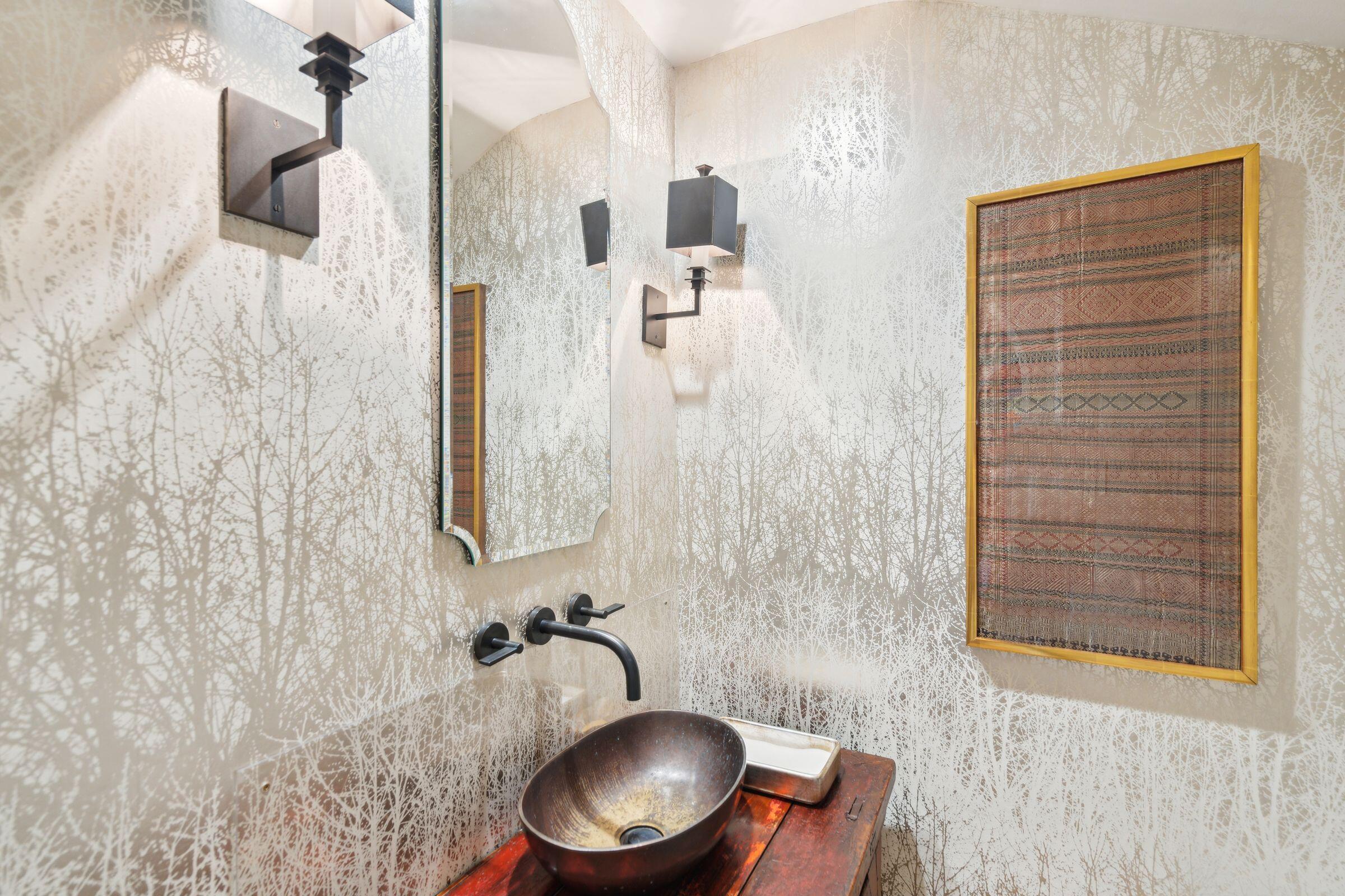 149 S Battery Street