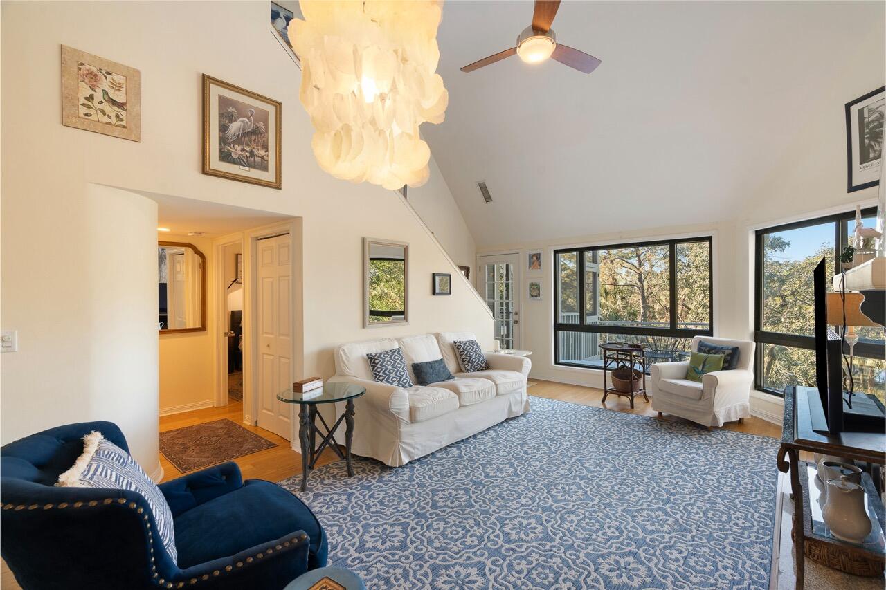 208 Little Oak Drive