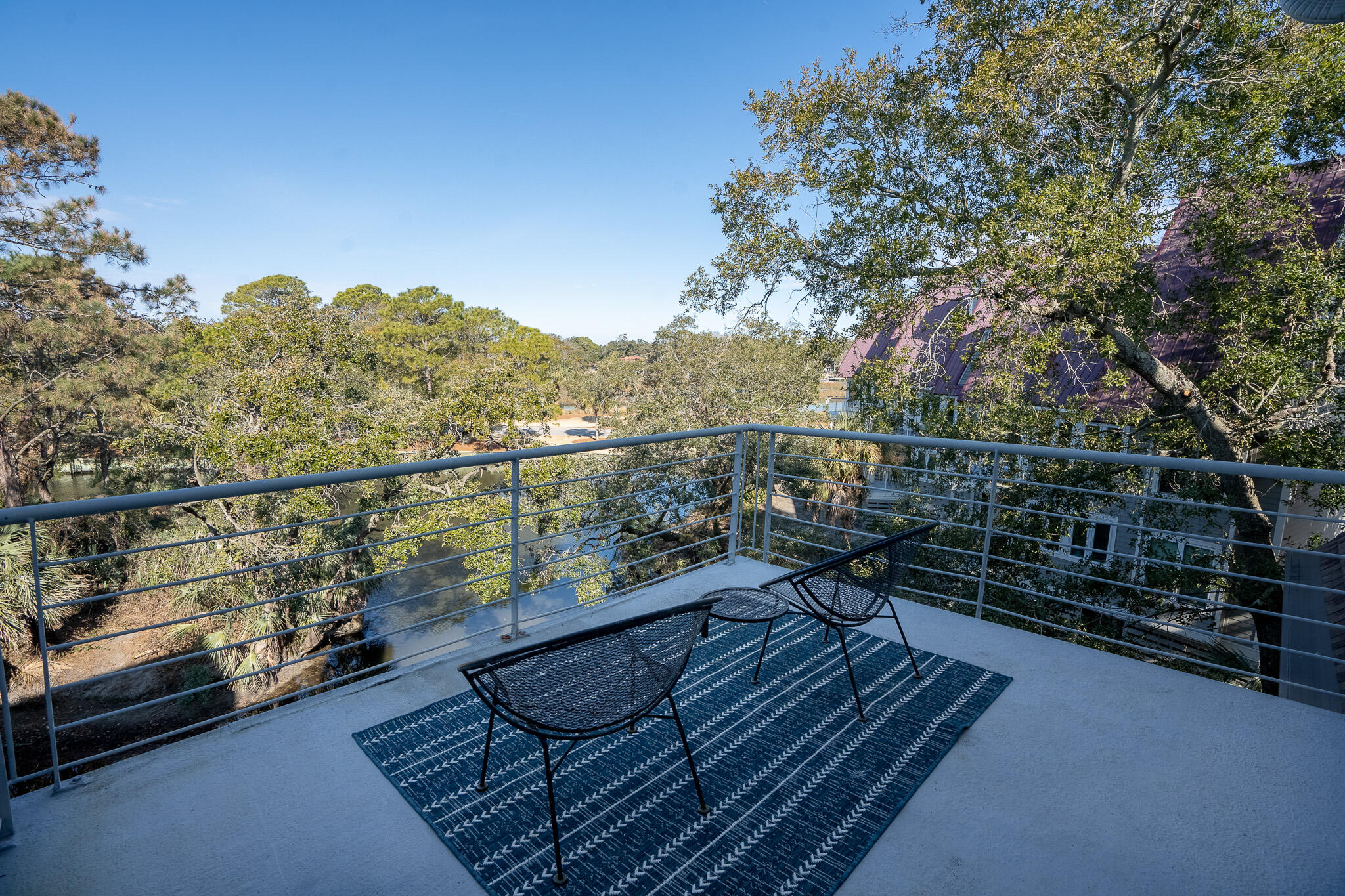 208 Little Oak Drive