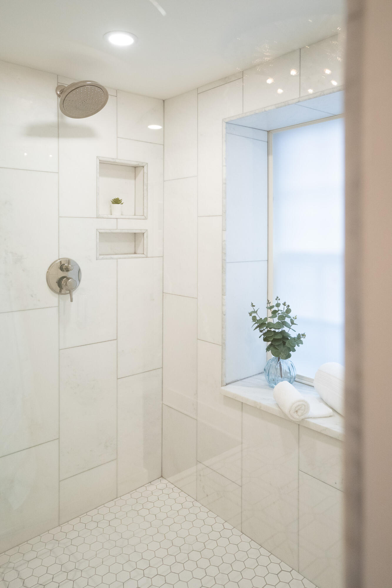 286 Meeting Street # J