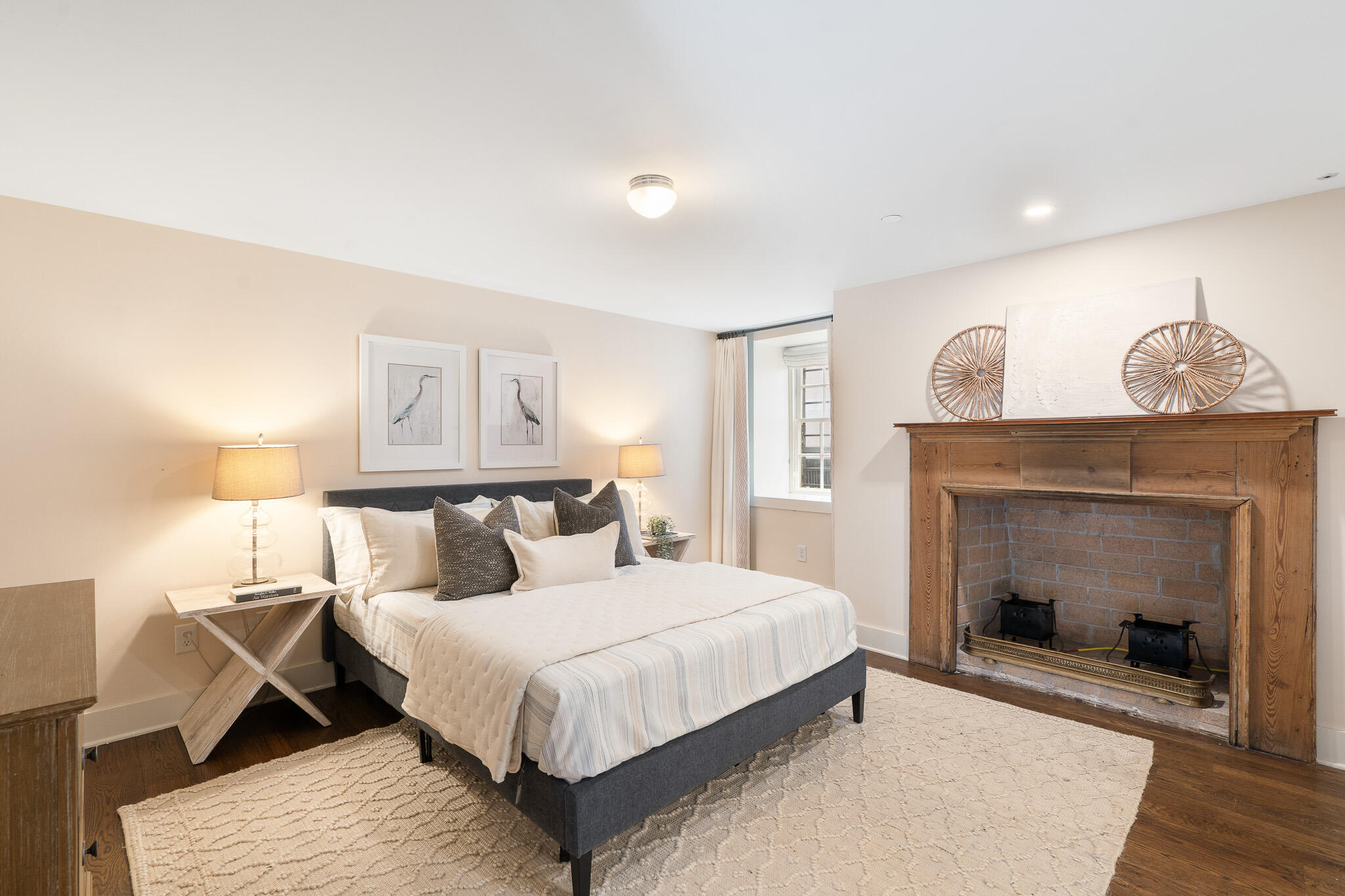 286 Meeting Street # J