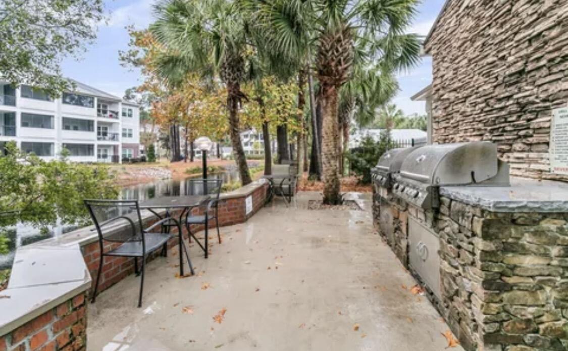 1025 Riverland Woods Place # 423