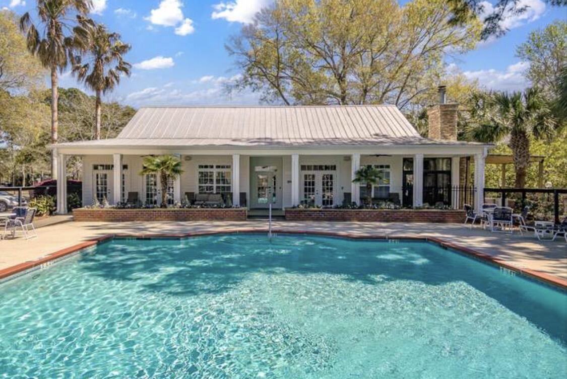 1025 Riverland Woods Place # 423