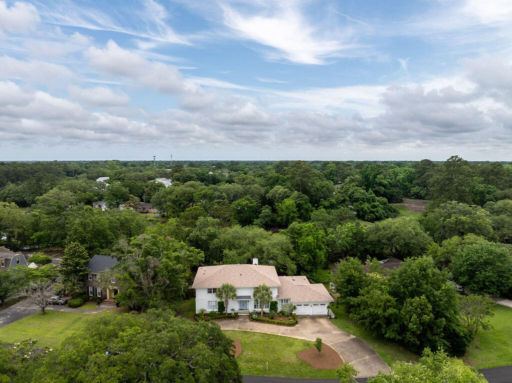 37 Fort Royal Avenue