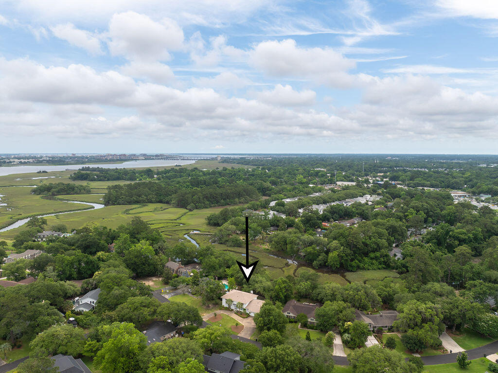 37 Fort Royal Avenue