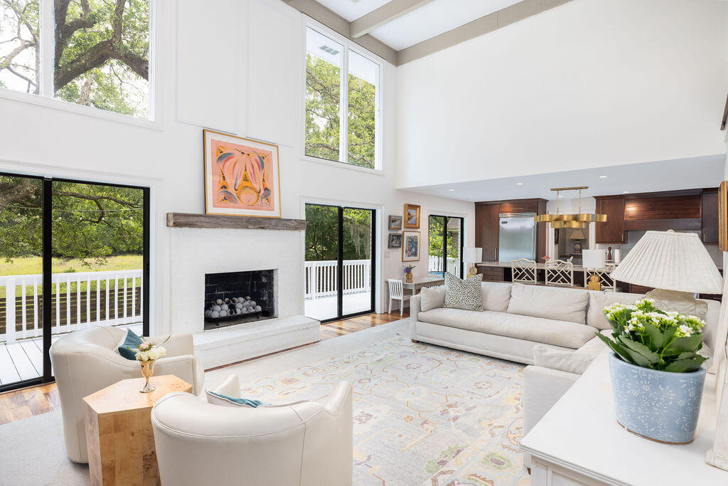 37 Fort Royal Avenue