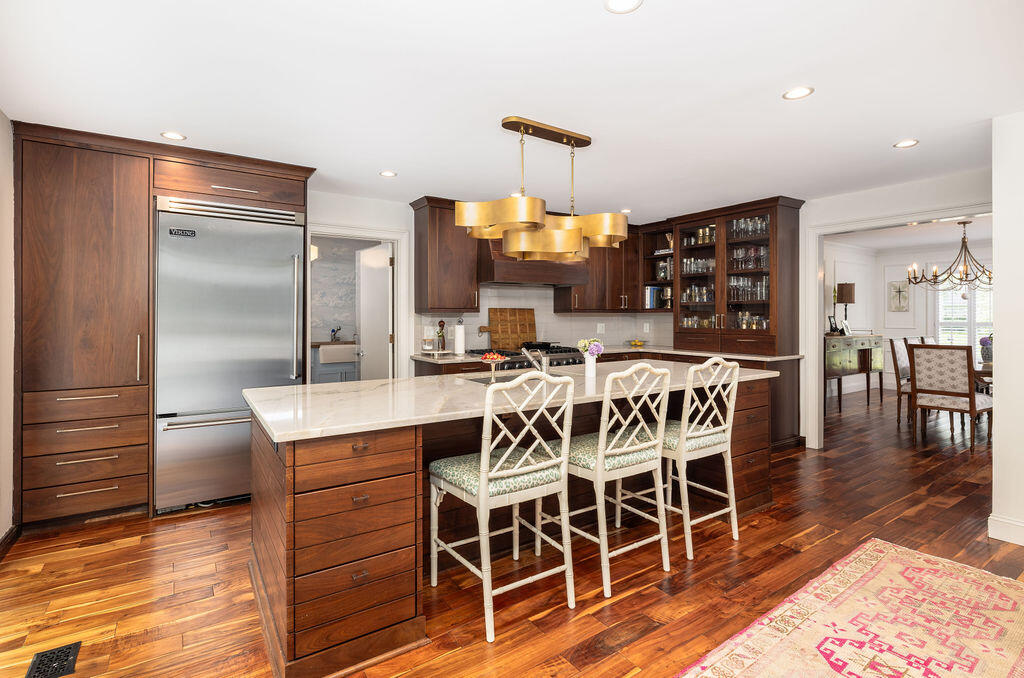 37 Fort Royal Avenue