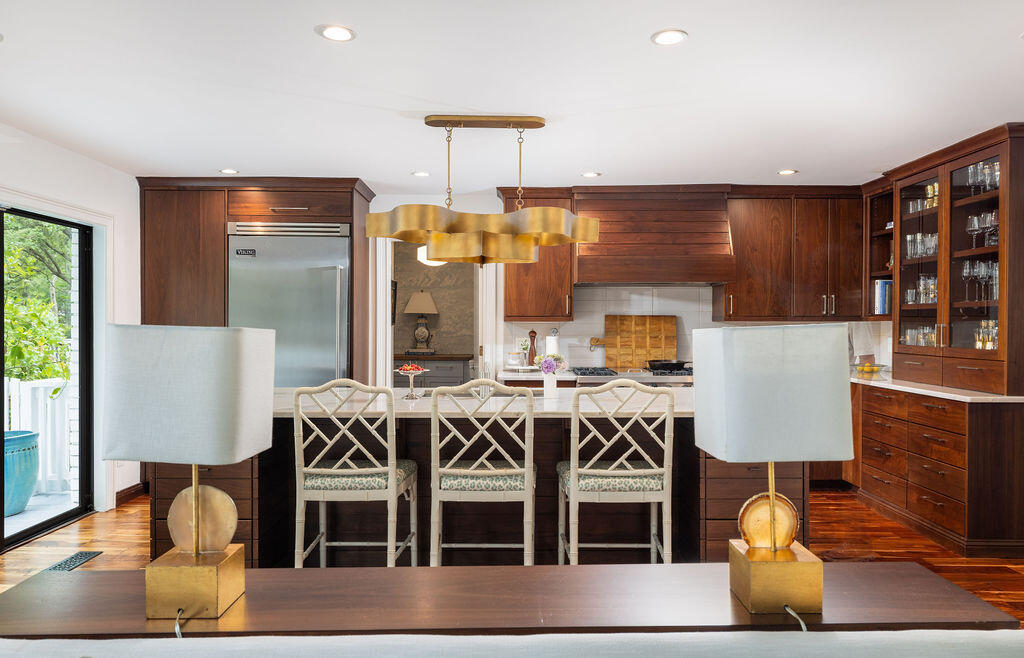 37 Fort Royal Avenue