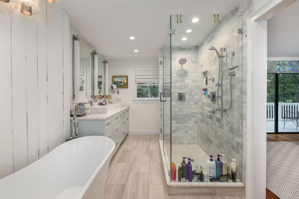 37 Fort Royal Avenue