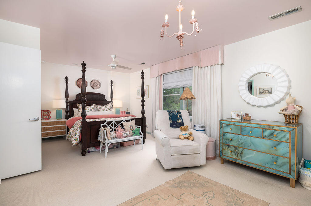 37 Fort Royal Avenue