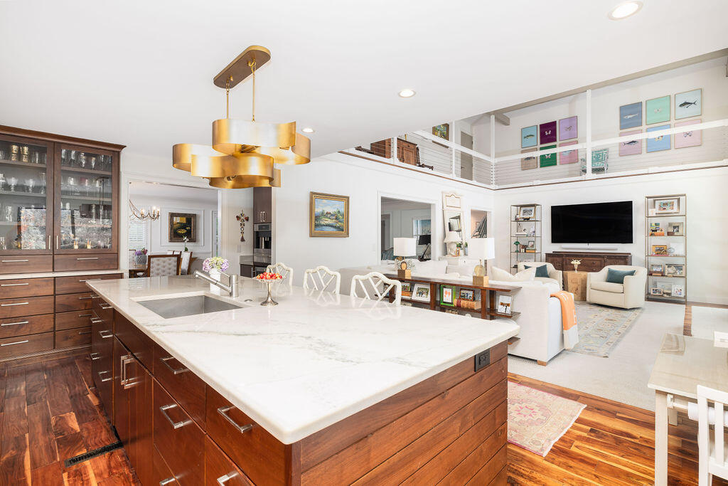 37 Fort Royal Avenue