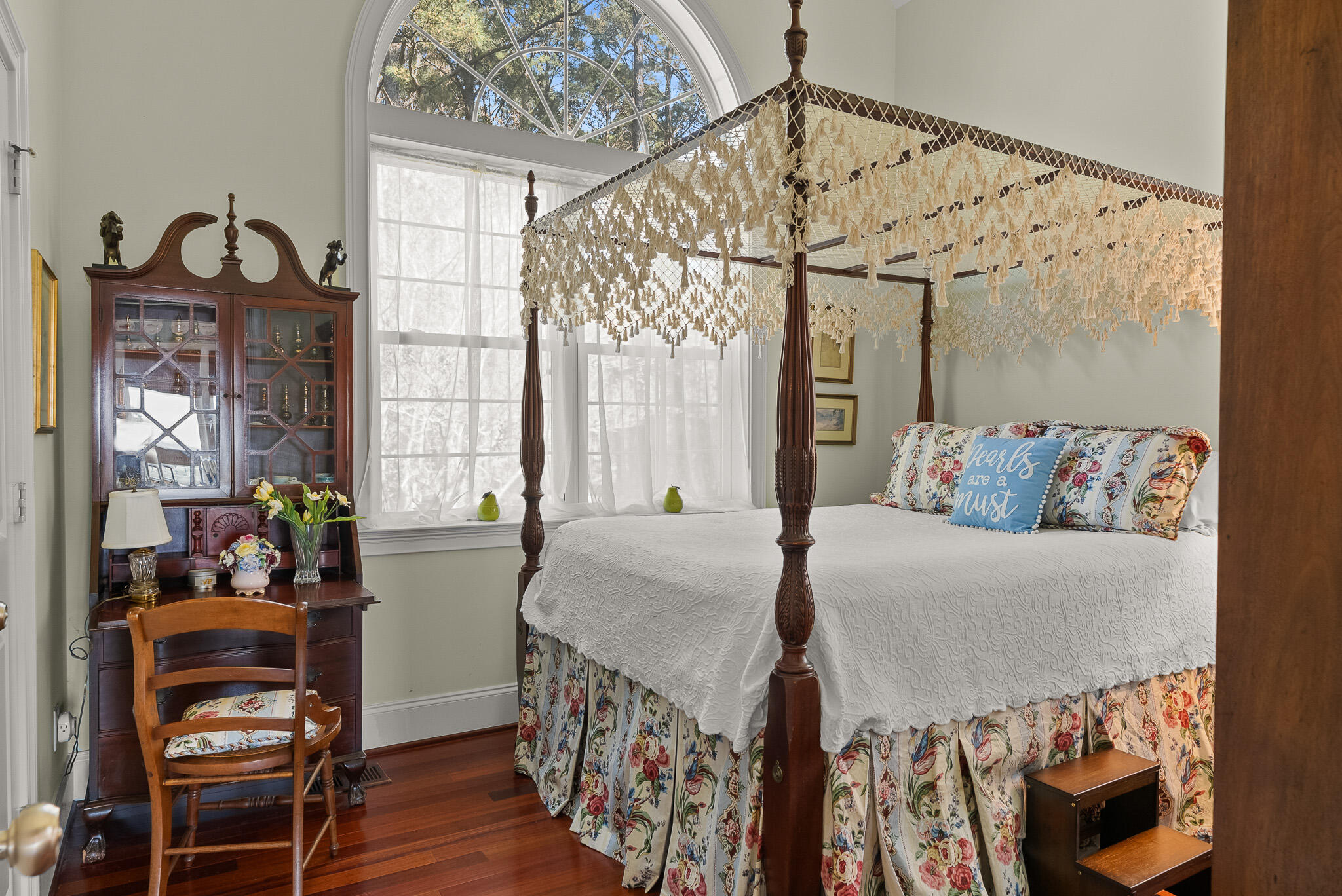 6042 Pawlett Blake Lane