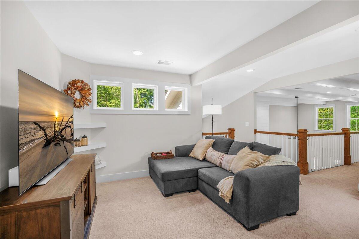 32 Middleton Oaks Road