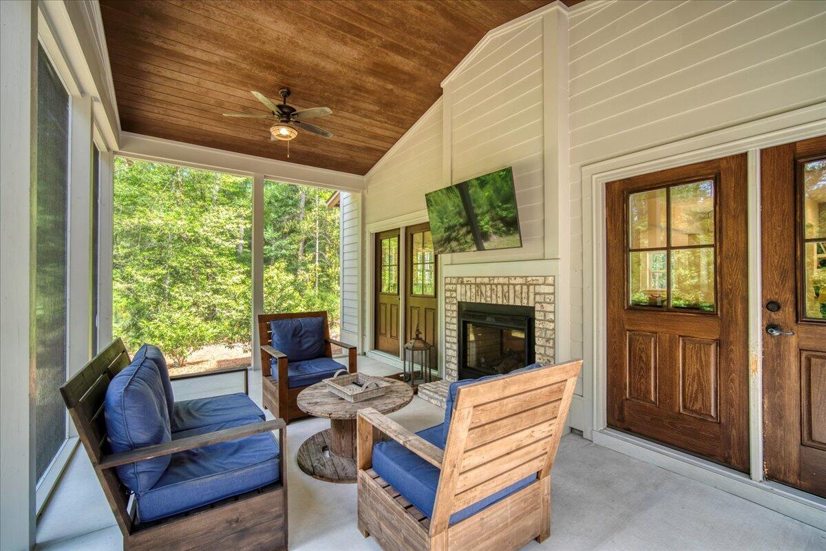 32 Middleton Oaks Road