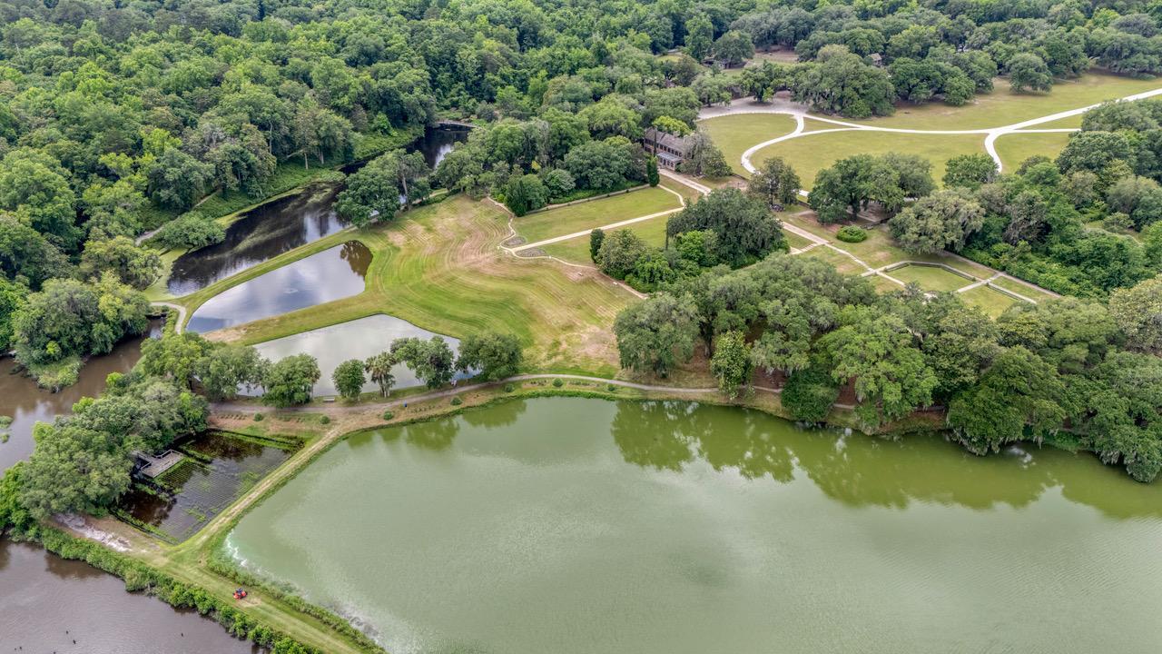 32 Middleton Oaks Road