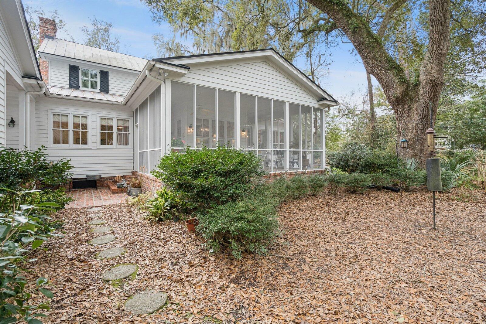 500 Central Avenue