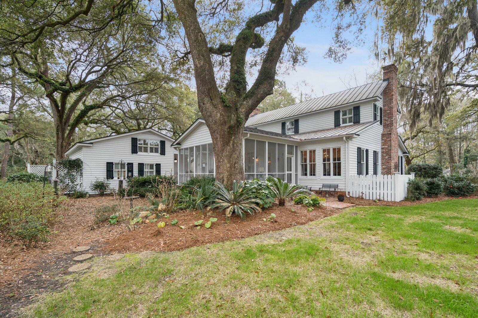 500 Central Avenue