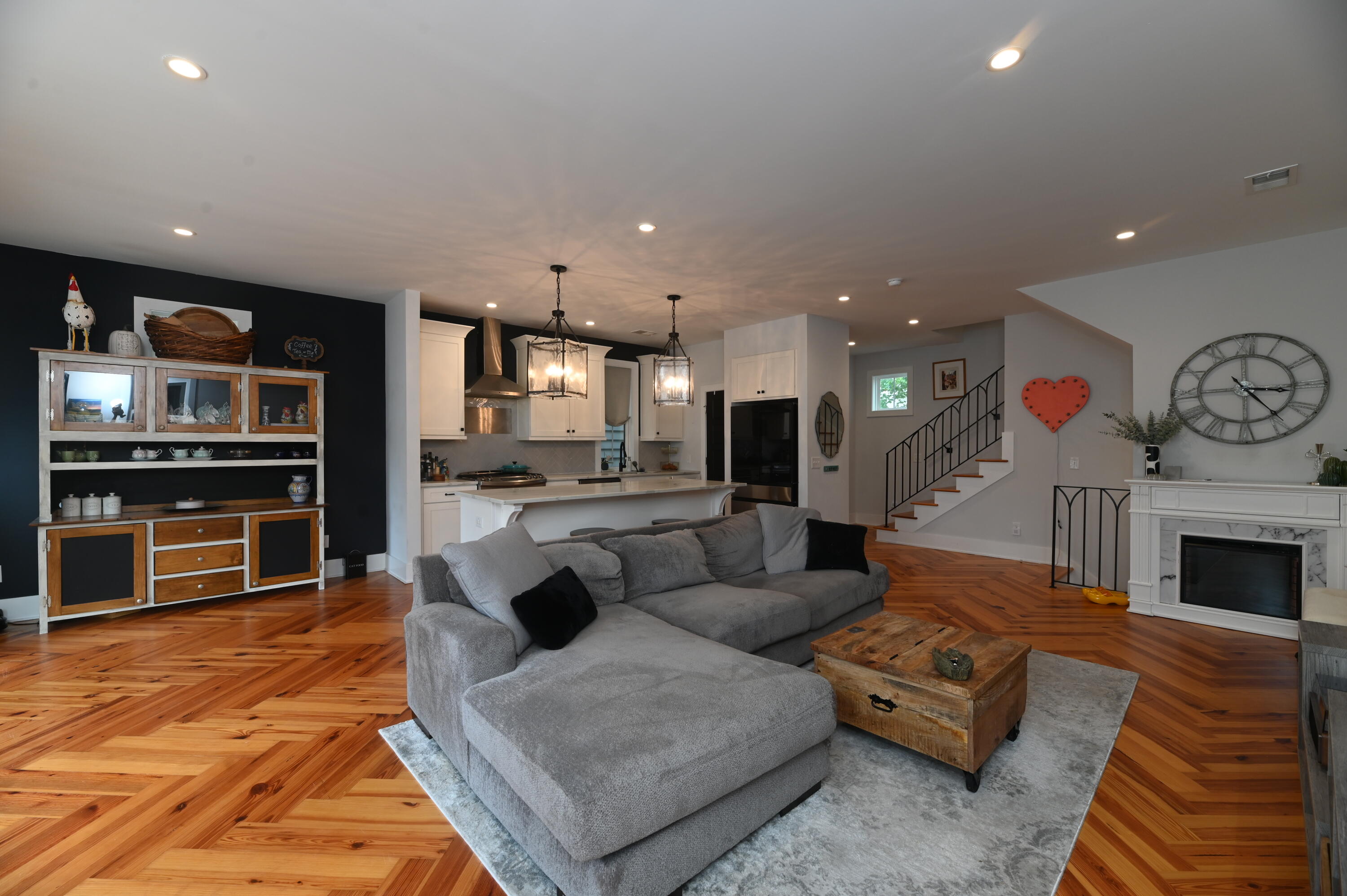 375 Huger Street Unit F