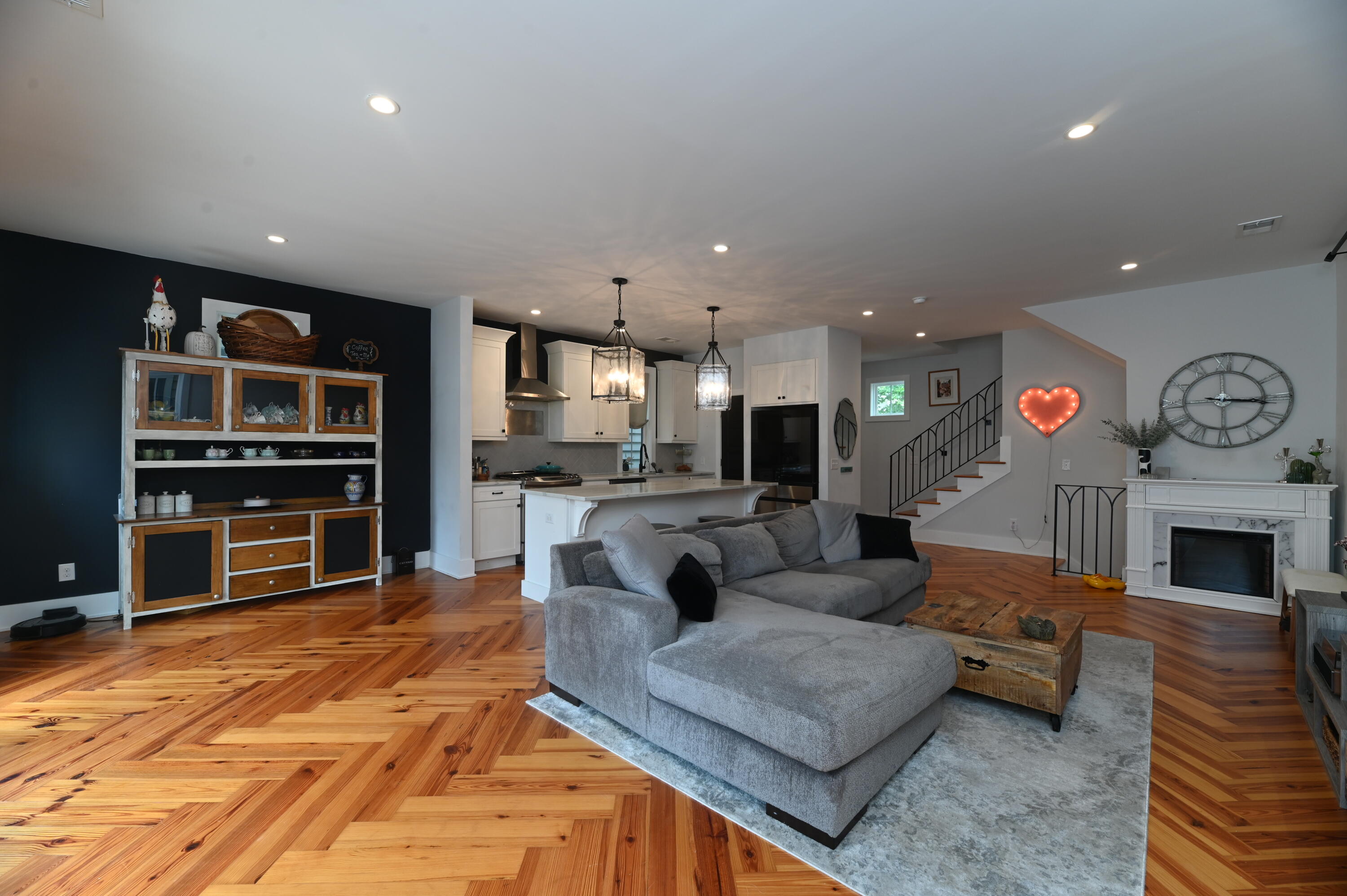 375 Huger Street Unit F