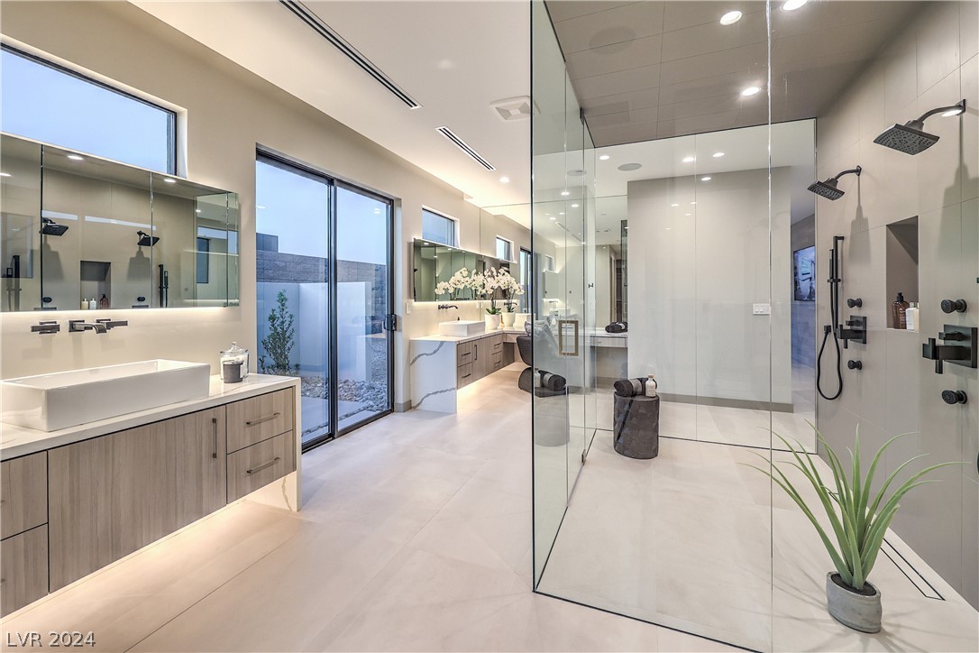 713 Dragon Peak Drive