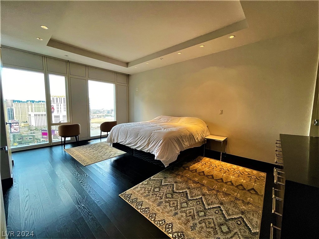 3750 Las Vegas Boulevard 2404