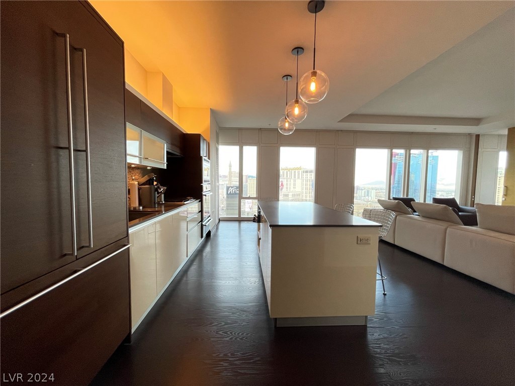 3750 Las Vegas Boulevard 2404