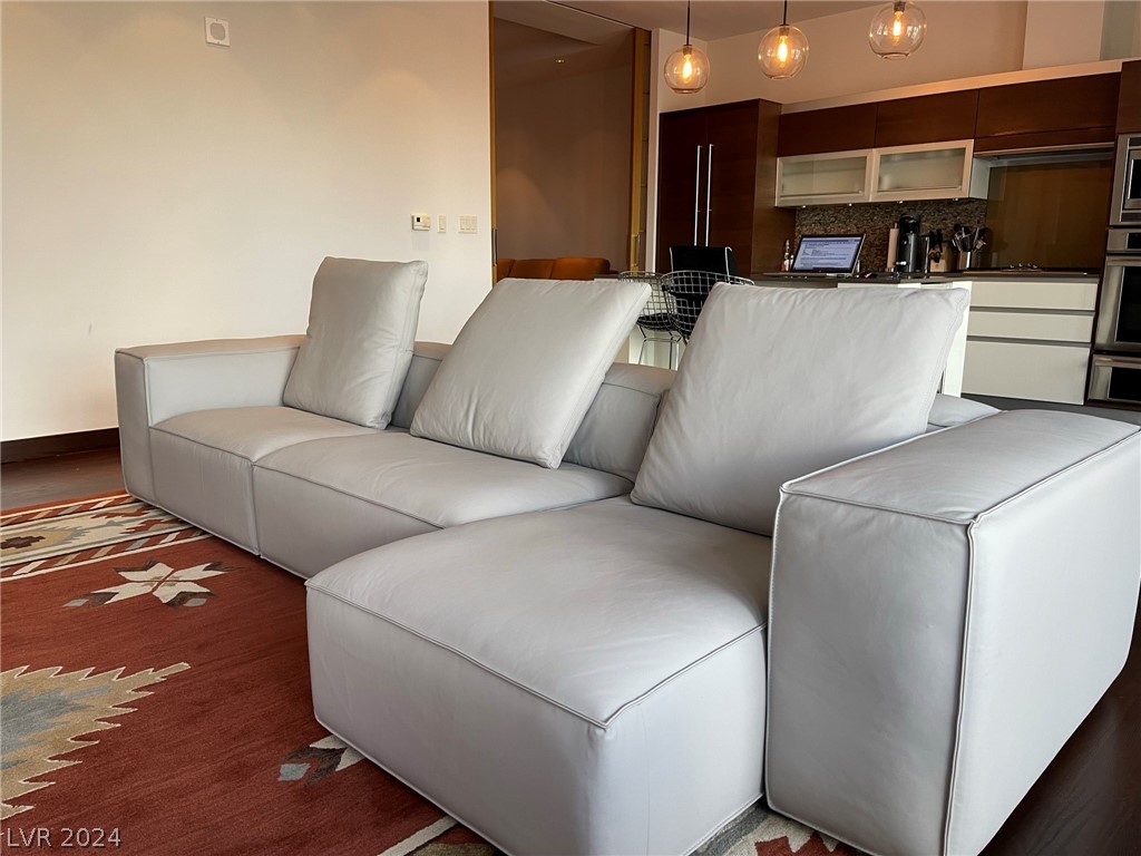 3750 Las Vegas Boulevard 2404