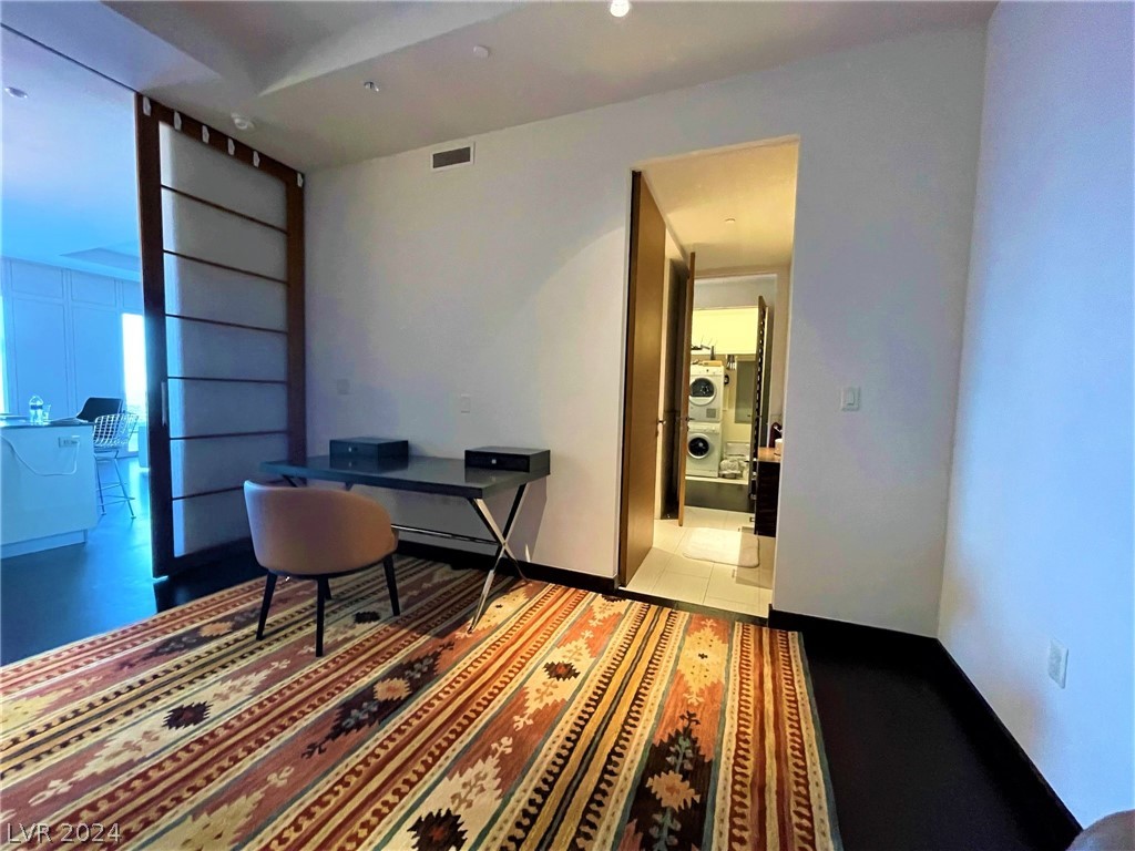 3750 Las Vegas Boulevard 2404