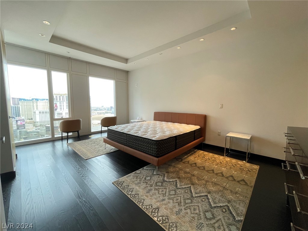 3750 Las Vegas Boulevard 2404