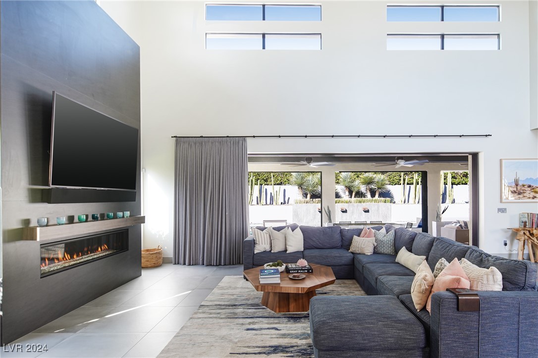 4181 Bronze Ridge Street