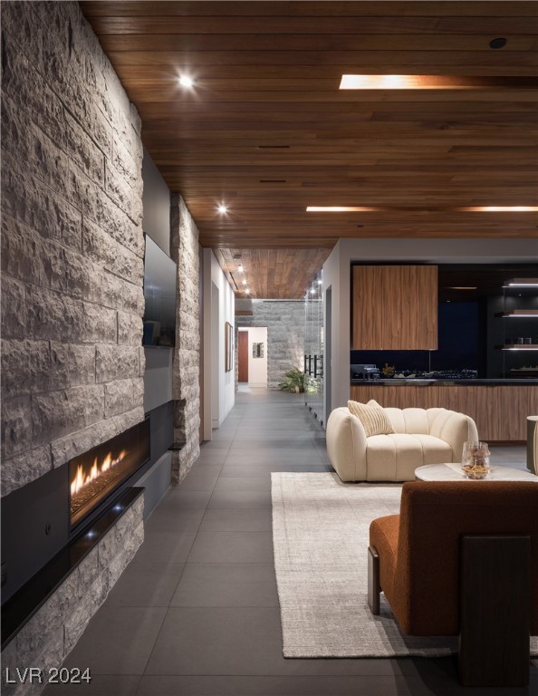 641 Dragon Peak Drive