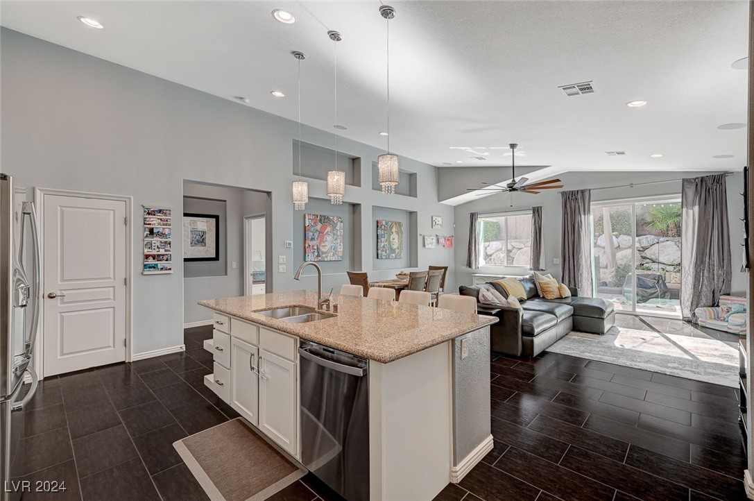 9859 High Alpine Street