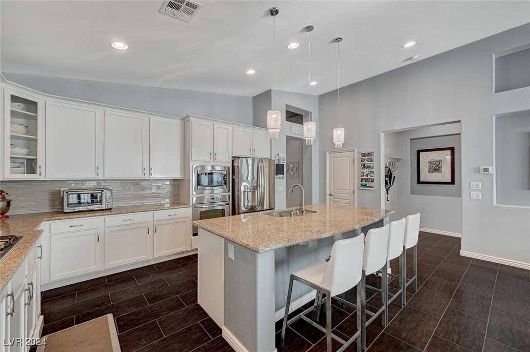 9859 High Alpine Street