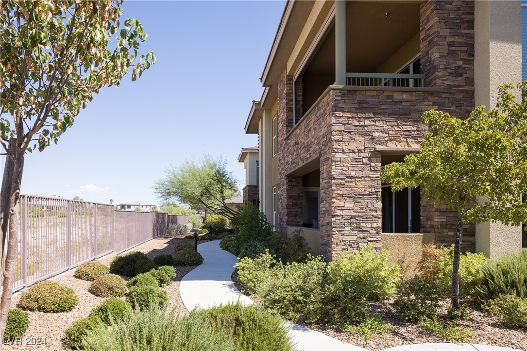 11280 Granite Ridge Drive 1058