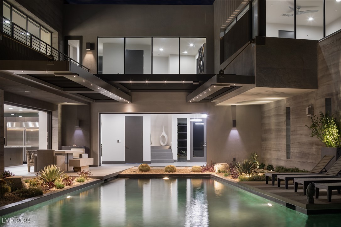 19 Morning Glow Lane