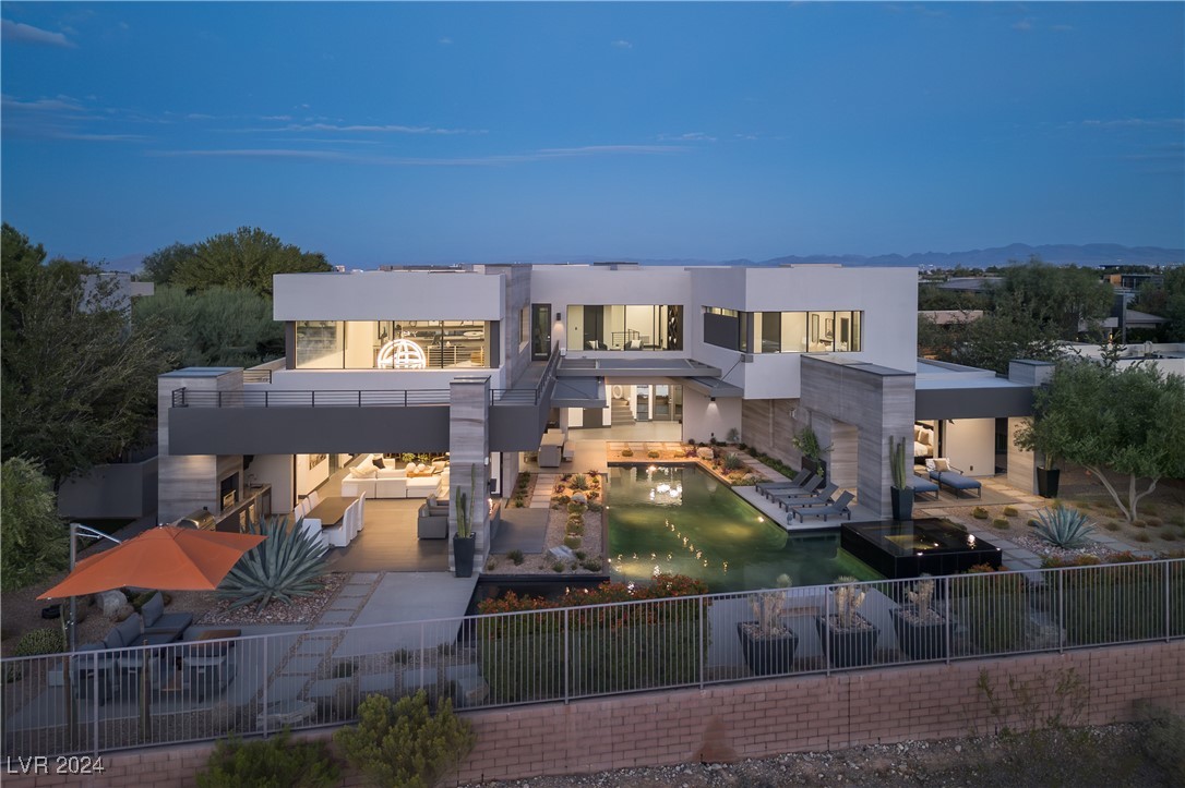 19 Morning Glow Lane