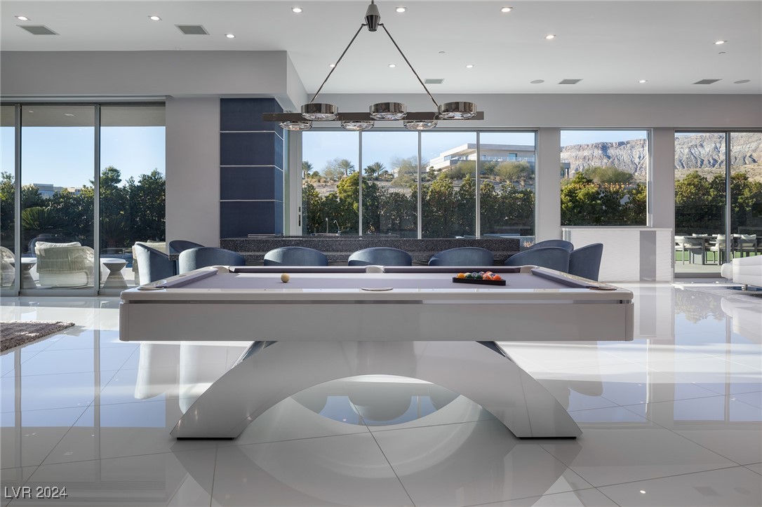 19 Flying Cloud Lane